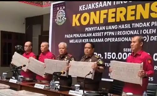 Kejaksaan Tinggi Sumatera Utara (Kejati Sumut) menerima pengembalian kerugian keuangan negara. Uang yang dikembalikan berjumlah Rp150 miliar yang berasal dari pengungkapan kasus penjualan aset PTPN I Regional I.