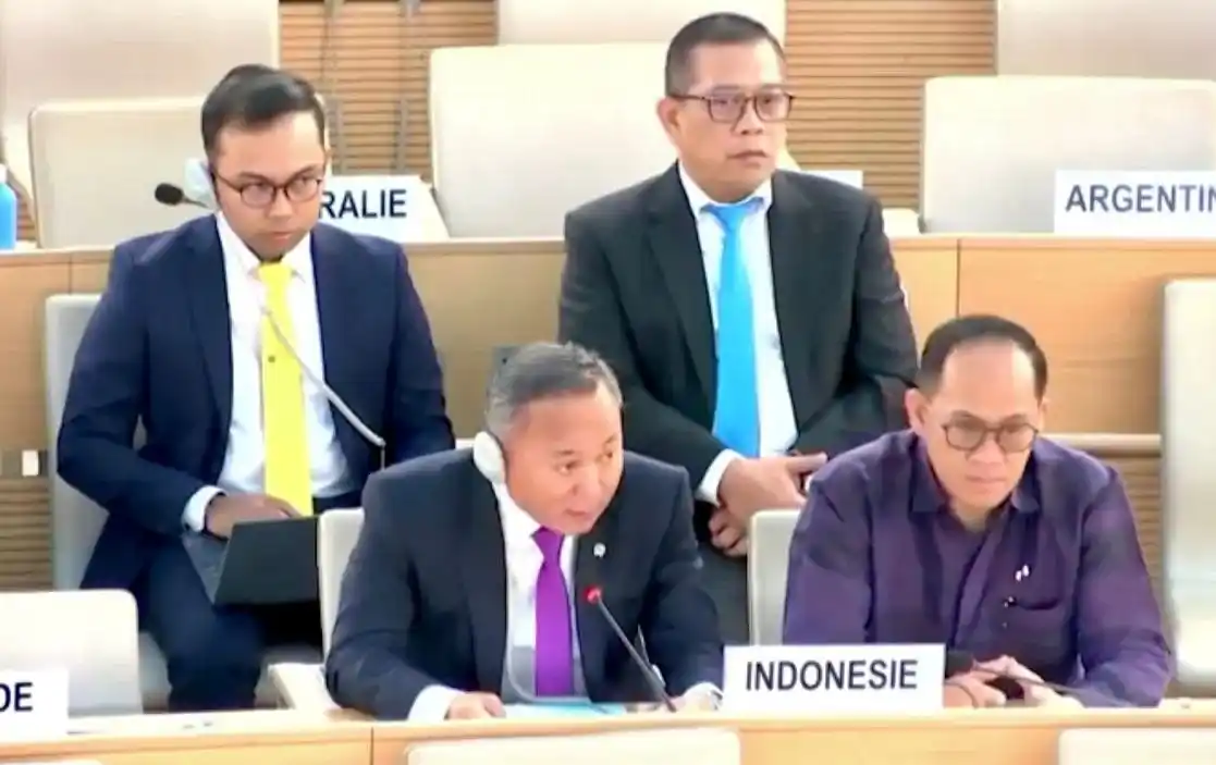Wakil Menteri HAM RI Mugiyanto (baris depan kiri) menyampaikan pernyataan dalam Sidang Dewan HAM Perserikatan Bangsa-Bangsa Sesi Ke-59 di Jenewa, Swiss, Selasa (24/6/2025)