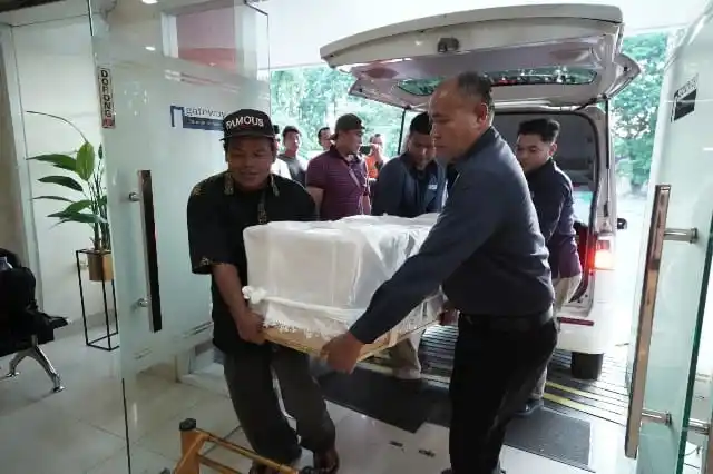 Ketika Jenazah PMI Korsel tiba di Bandara Soetta (Foto: Dok MI)