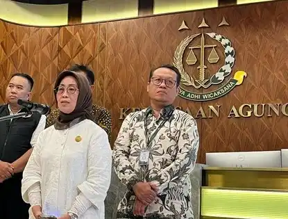 Ketua Dewan Pers Ninik Rahayu di Kejagung (Foto: Dok MI)