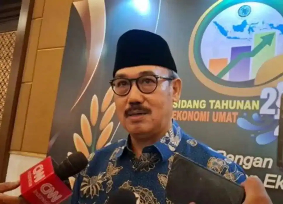 Ketua MUI Bidang Ekonomi KH Lukmanul Hakim