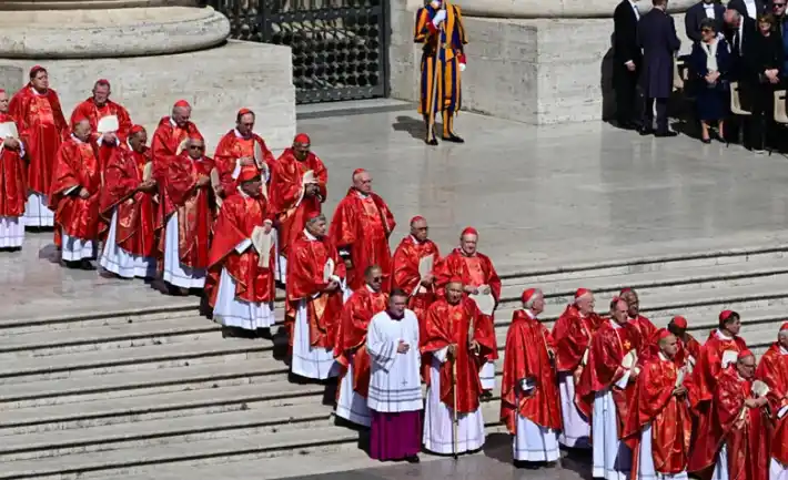 Para Kardinal yang hadir di Roma telah sepakat untuk memulai konklaf pada tanggal 7 Mei 2025. [Foto: Istimewa]