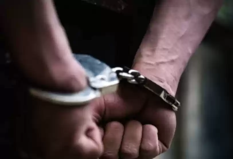 Ilustrasi tahanan diborgol (Foto: Istimewa)