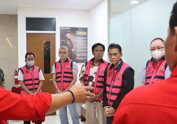 Kejaksaan Tinggi DKI Jakarta menetapkan 9 tersangka kasus dugaan tindak pidana korupsi pembiayaan fiktif pada PT Telkom, periode tahun 2016-2018 sebesar Rp431,7 miliar. (Foto: Dok MI)