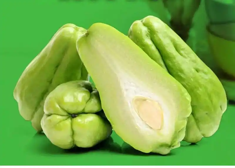 Ilustrasi - sayuran Labu Siam mempunyai bentuk yang unik dan berwarna hijau