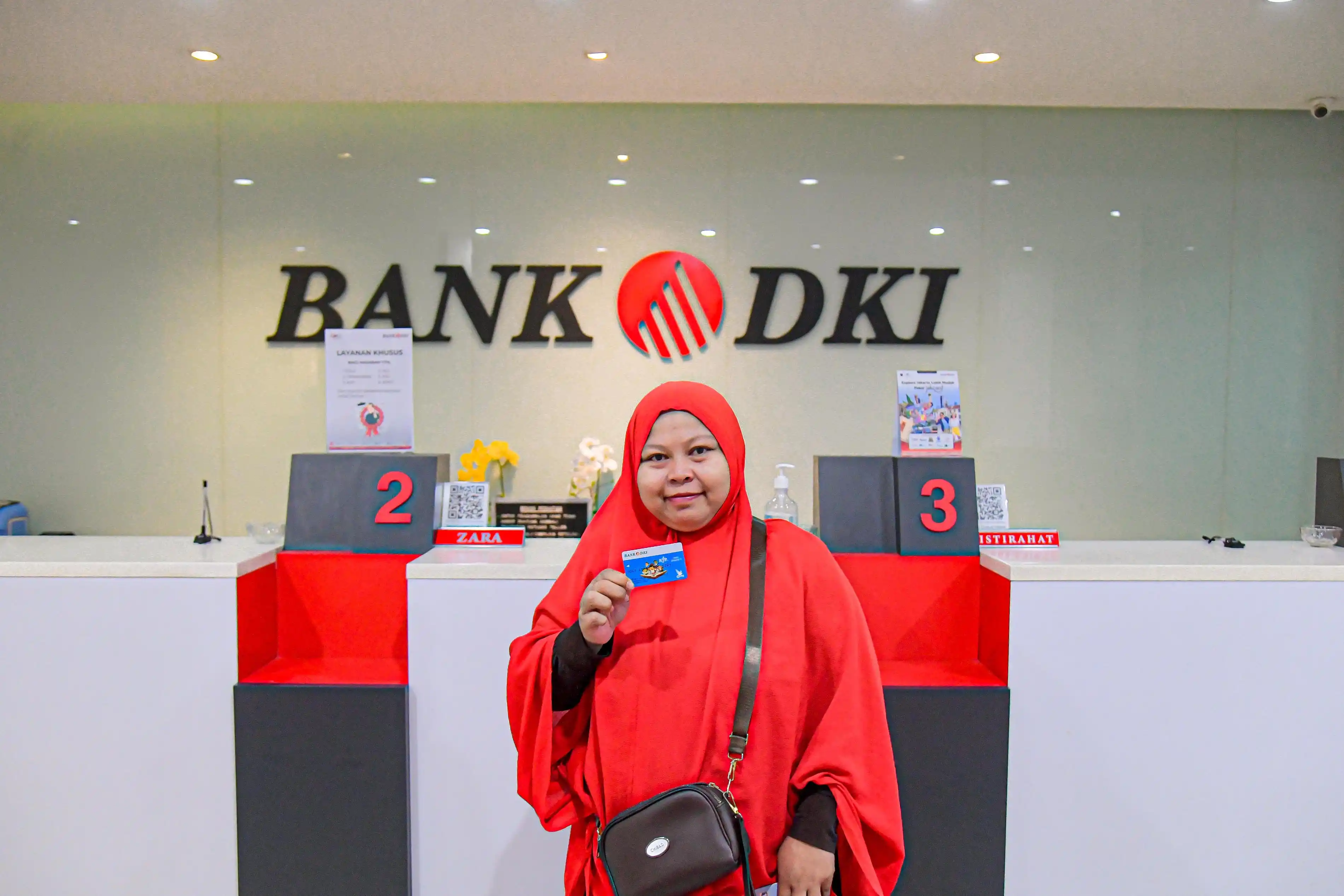 Layanan Transaksi Non-Tunai KJP Plus Melalui EDC Bank DKI Tetap Berjalan Normal (Foto: Bank DKI)
