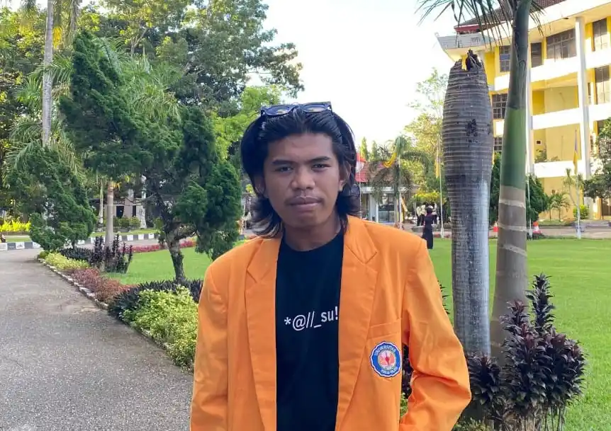 Koceng Apriansyah, salah satu mahasiswa dari Pulau Katela (Foto: Dok MI/Pribadi)