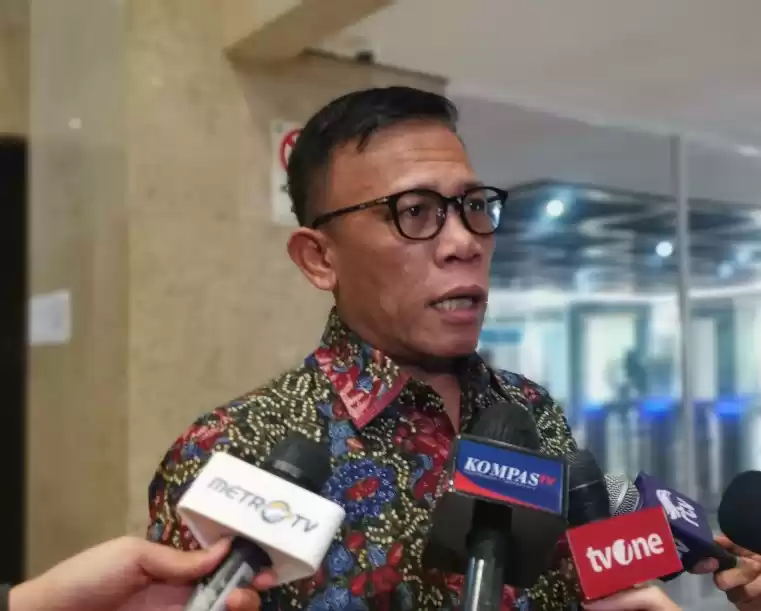 Bupati Tapanuli Tengah, Masinton Pasaribu