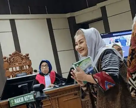 Mantan Wali Kota Semarang Hevearita G. Rahayu saat menjalani sidang di Pengadilan Tipikor Semarang, Senin (21/4/2025).