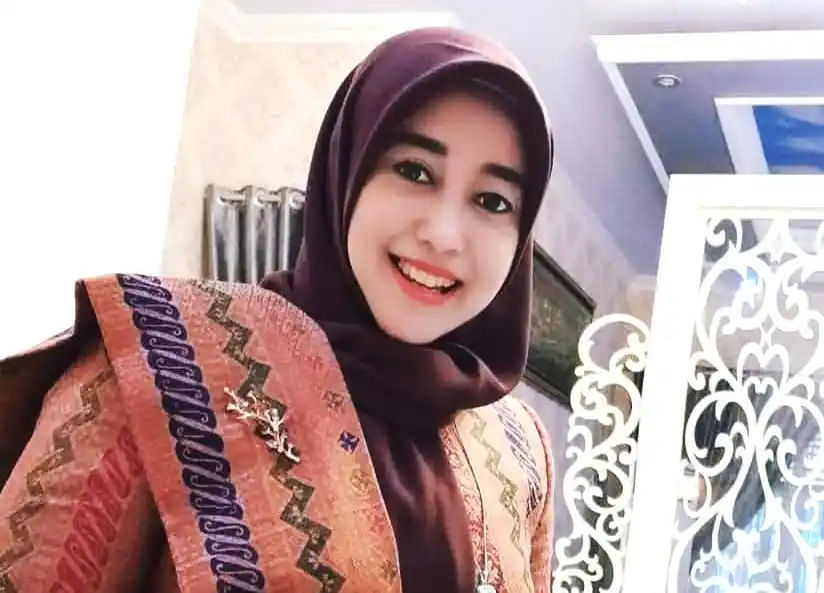 Meity Rahmatia (Dok. FB Pribadi)