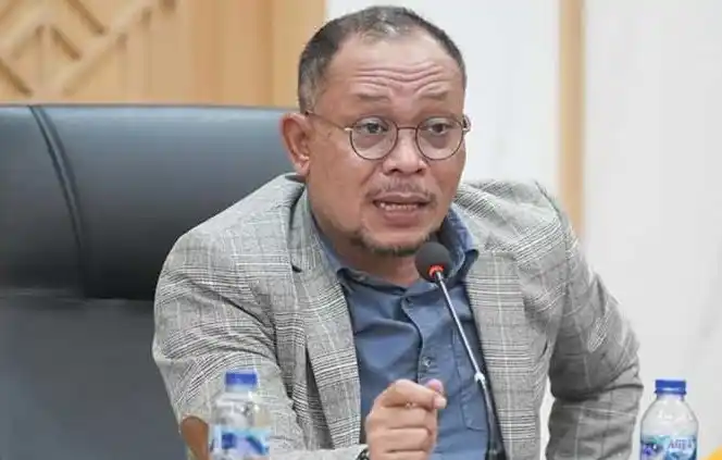 Mantan Menaker Periksa Hanif Dhakiri (Foto: Istimewa)