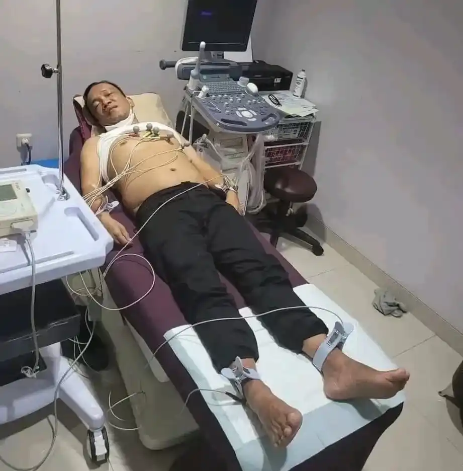 Setelah terjaring operasi tangkap tangan (OTT) Komisi Pemberantasan Korupsi (KPK) pada Rabu malam, 20 Agustus 2025, Wakil Menteri Ketenagakerjaan (Wamenaker) Immanuel Ebenezer atau Noel menjalani pemeriksaan kesehatan. Foto: Dok MI/Ist