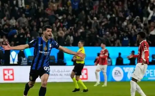 Para pemain AC Milan vs Intermilan (Foto: Istimewa)