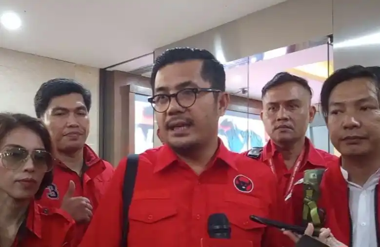 Sejumlah Kader PDIP melaporkan Budi Arie Setiadi ke Bareskrim Polri, Selasa (27/5/2025) (Foto: Dok MI/Ist)