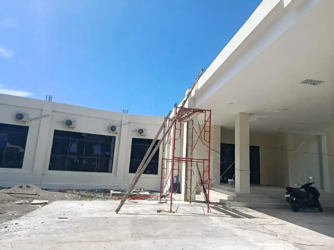 Kantor Dinas Nakertrans Malut (Foto: Dok MI/Jainal Adaran)