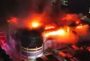 Suasan kebakaran di Glodok Plaza (Foto: Dok MI)