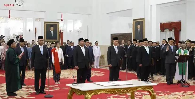 Pelantikan Pimpinan dan Dewan KPK periode 2024-2029 di Istana Negara, Jakarta, Senin (16/12/2025). (Foto: Tangkapan layar)