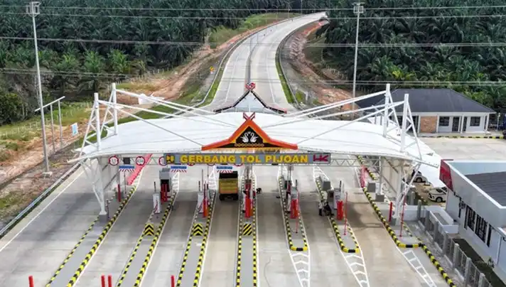 Pintu gerbang Jalan Tol Trans Sumatera Pijoan, Batanghari - Simpang Ness, Kabupaten Muarojambi, Provinsi Jambi. (Foto :Ist).