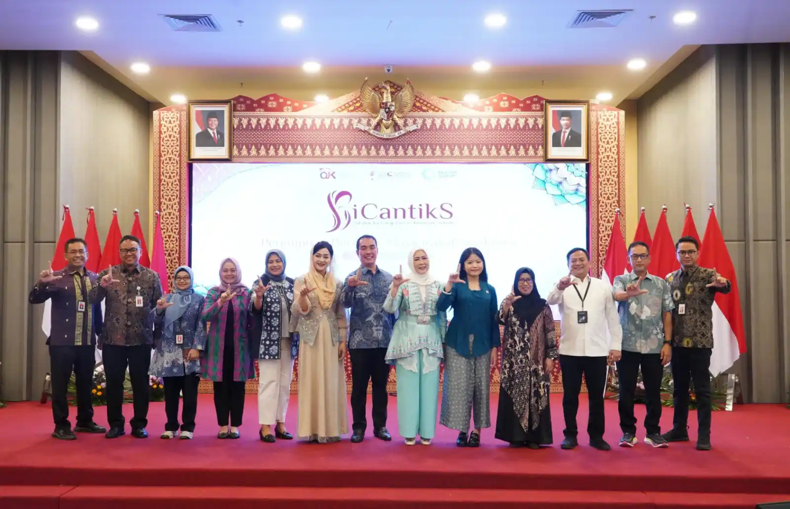 Program SICANTIKS yang dilaksanakan di Kantor OJK Provinsi Sumatera Selatan, Palembang, ini menjadi wadah penguatan kapasitas literasi keuangan syariah bagi para pendamping UMKM perempuan (Foto: Istimewa)