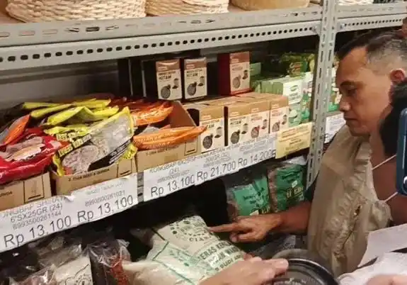 Polda Jabar Temukan Beras Organik Ilegal di Ritel Modern (Foto: Istimewa)