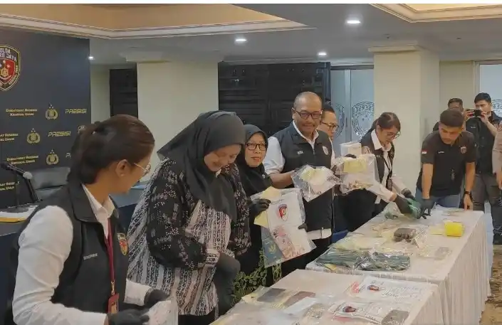 Polda Metro Jaya mengungkap kasus klinik kecantikan abal-abal (Foto: Antara)