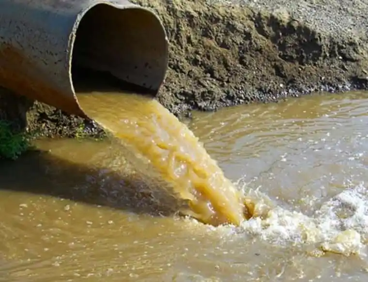 Palm oil mill effluent (POME) atau limbah minyak (Foto: Dok MI/Net/Ist)