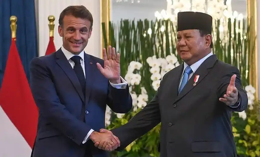 Presiden Prabowo Subianto bersama Presiden Prancis Emmanuel Macron (Foto: Ist)