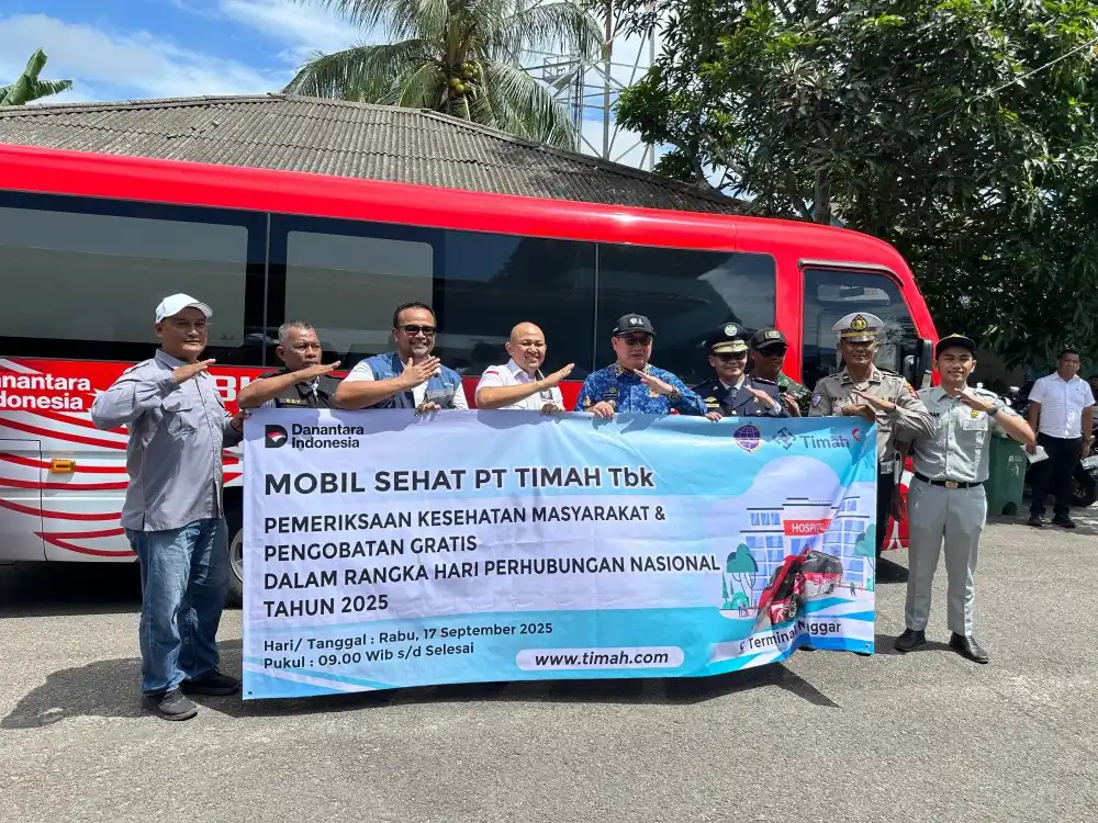 PT Timah-Dishub Belitung Timur Hadirkan Mobil Sehat di Terminal Manggar [Foto: Doc. PT Timah]