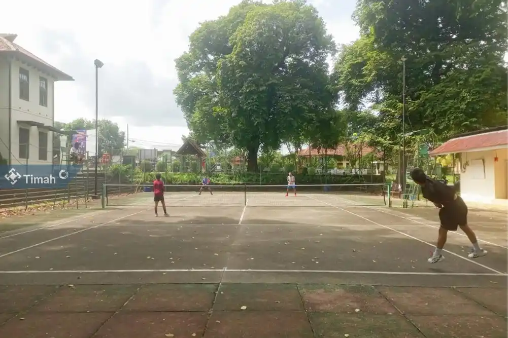 Tingkatkan Prestasi Atlet Tenis, PT Timah Siapkan Lapangan Tenis untuk Masyarakat [Foto: Doc. PT Timah]