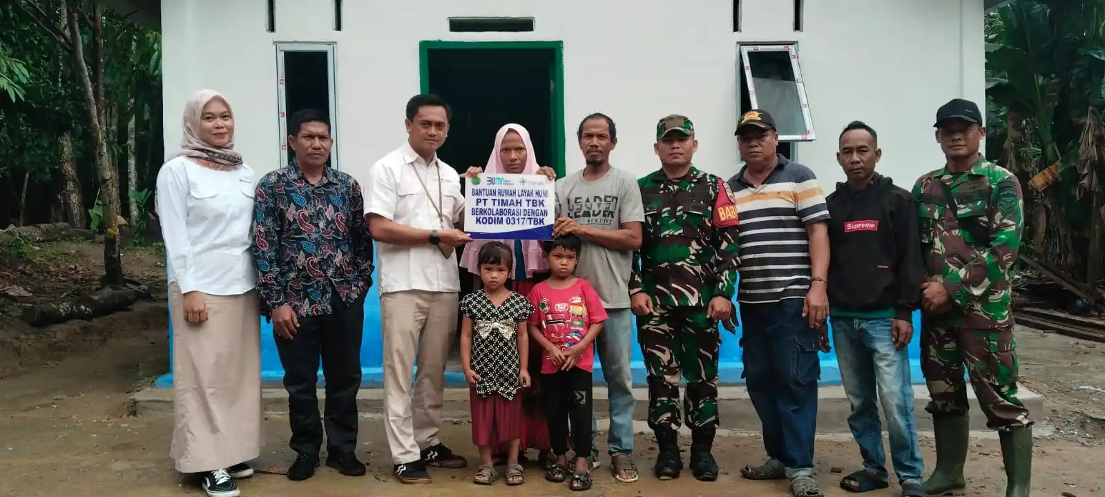 PT Timah Bangun Tiga Rumah Layak Huni untuk Masyarakat di Provinsi Kepulauan Riau [Foto: Doc. PT Timah]
