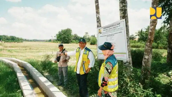 Kementerian PU dorong peningkatan produktivitas pertanian dan kesejahteraan petani di Sumatera Selatan melalui Program P3TGAI. (Foto: PU)