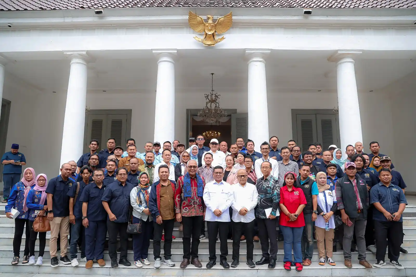 Banten sebagai tuan rumah HPN 2026, membawa misi untuk mendorong pertumbuhan ekonomi dan pembangunan daerah.