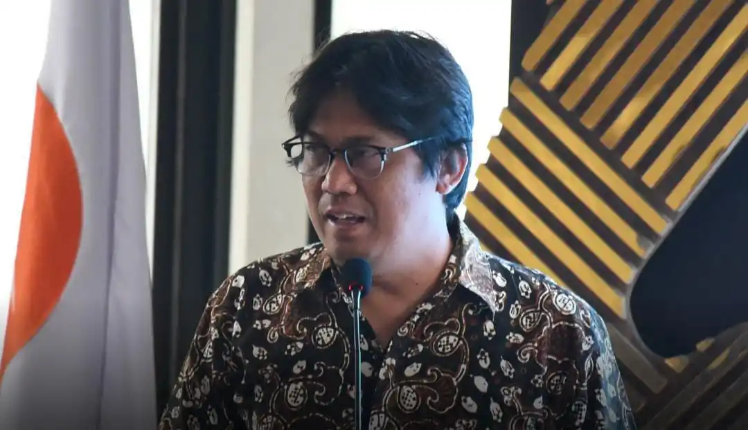 Anggota komisi I DPRD Jabar dari Fraksi PDI Perjuangan, Rafael Situmorang saat menerima kunjungan mahasiswa jurusan hubungan internasional beberapa waktu yang lalu. (Foto: Instagram/@rafaelsitumorangsh)