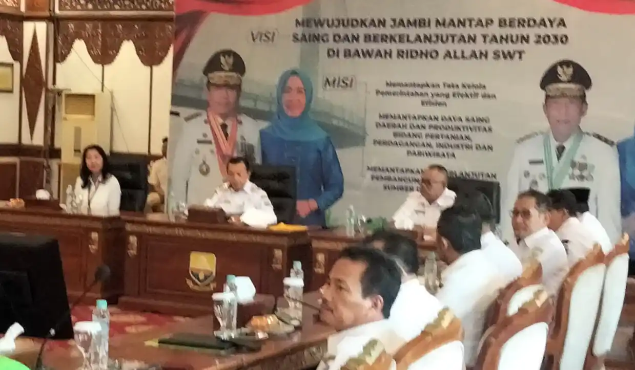 Rakor Program Sejuta Rumah Perkotaan Provinsi Jambi dan Bengkulu di auditorium rumah dinas Gubernur Jambi, Kota Jambi, Rabu (10/9/2025). (Foto : Ist).
