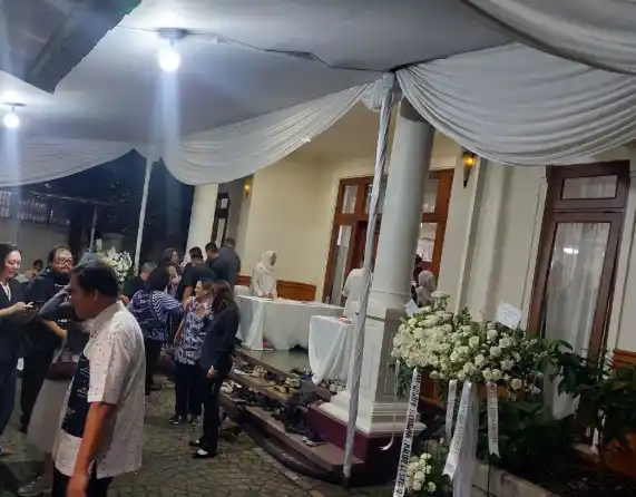 Suasana Rumah Duka Titiek Puspa Dipenuhi Keluarga, Musisi hingga Tokoh Publik [Foto: Ant]