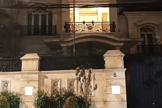 Rumah Zarof Ricar di kawasan Senayan, Jakarta. Di Rumah ini penyidik menemukan uang tunai senilai Rp 1 triliun yang diduga berkaitan dengan pengurusan kasus