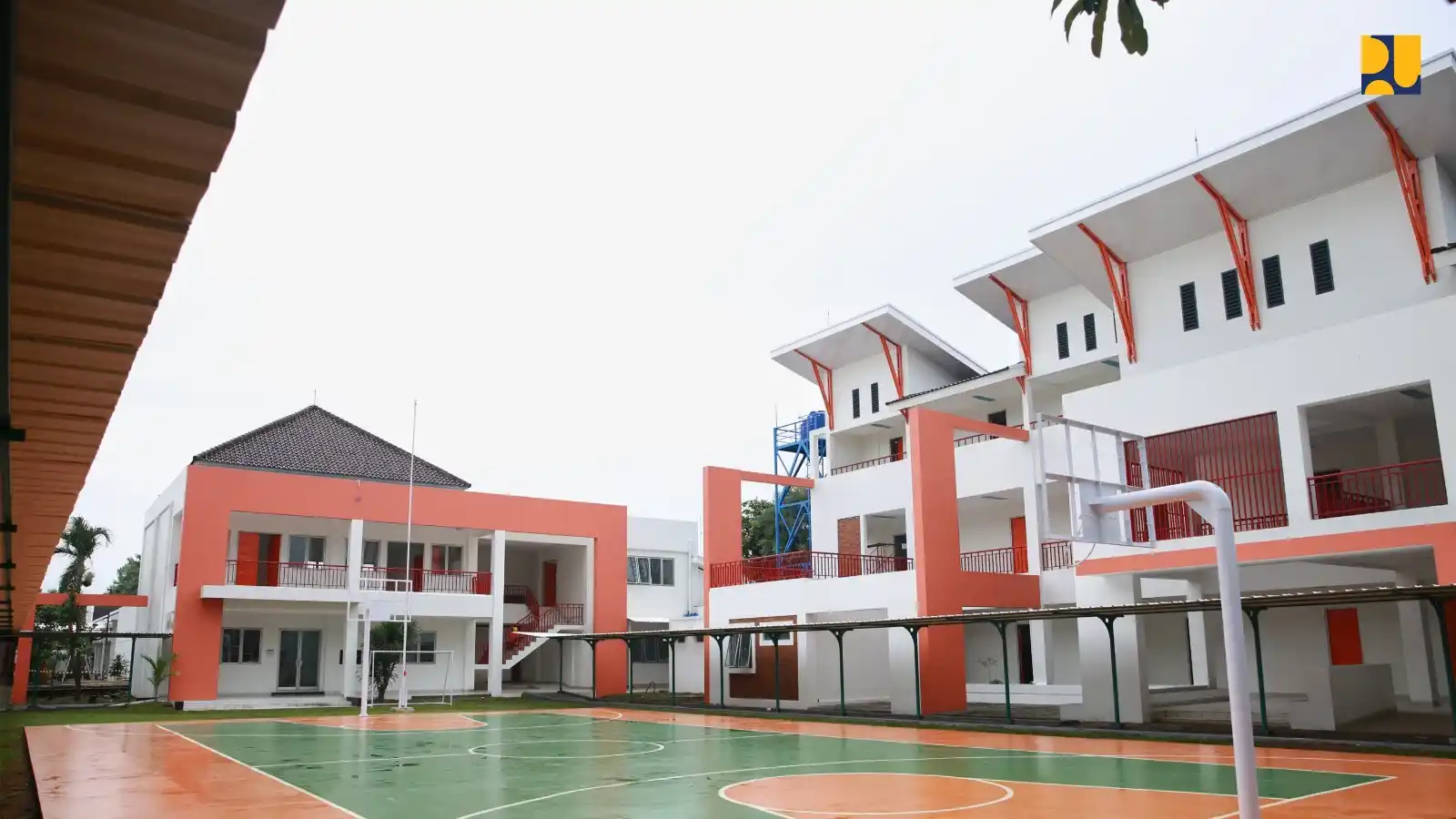 Kementerian Pekerjaan Umum terus melakukan pembangunan Sekolah Rakyat sebagai salah satu capaian Kemen PU selama 1 tahun. (Foto: PU)