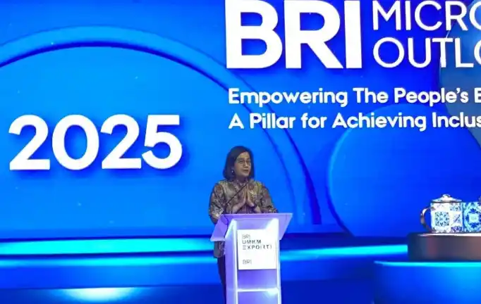 Menkeu Sri Mulyani dalam Acara BRI Microfinance Outlook 2025 (Foto: Repro)