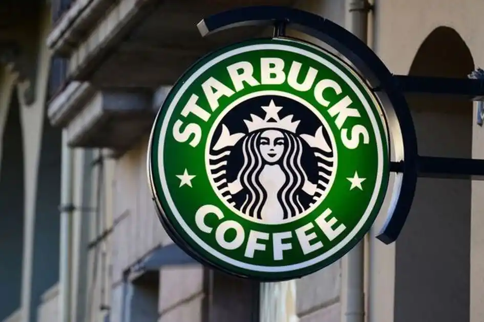 Starbucks Tutup Ratusan Gerai dan PHK Ribuan Karyawan (Foto: Ist)