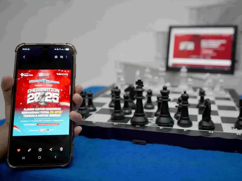 Ilmupedia meluncurkan Chessnation 2025, sebuah kompetisi catur nasional yang bertujuan untuk memajukan pendidikan non-akademik di Indonesia, pendaftaran hingga 23 Agustus 2025 di ilmupedia.co.id/chessnation. [Foto: Doc. Telkomsel]
