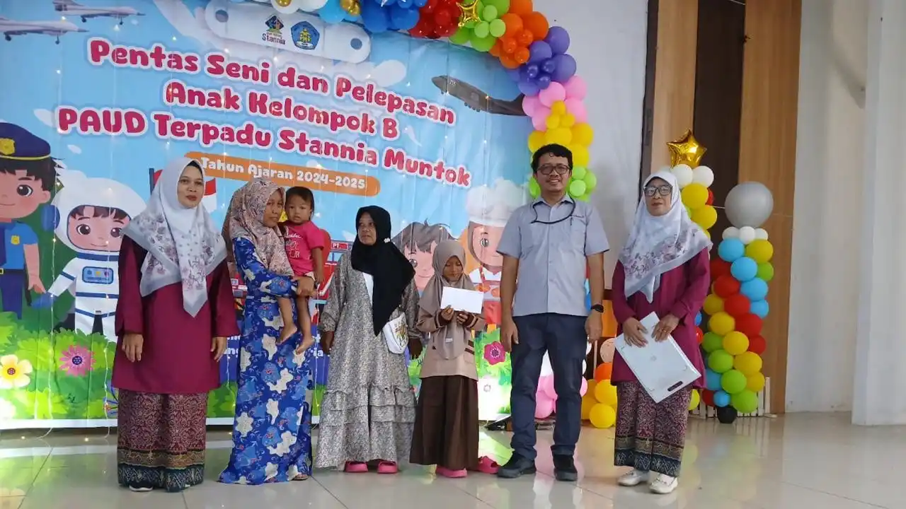 PT Timah Fasilitasi Pentas Seni TK Stannia Muntok [Foto: Doc. PT Timah]