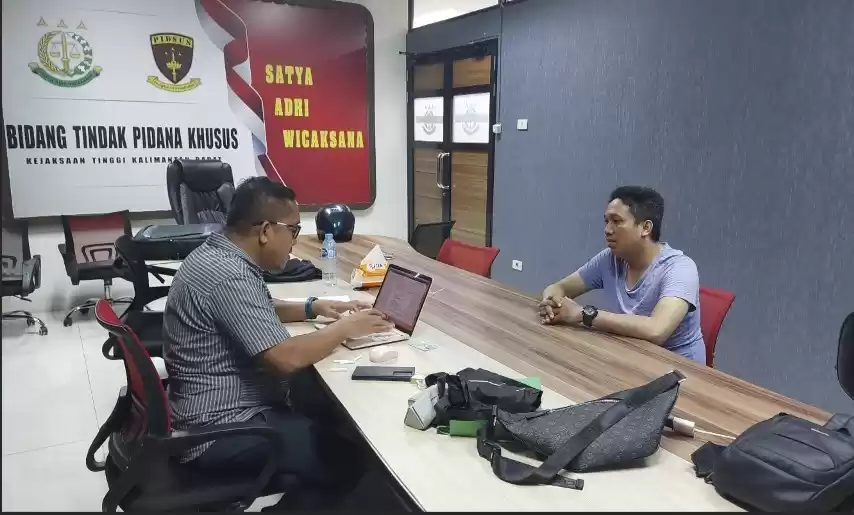 TW dihadapan penyidik Kejaksaan (Foto: Dok MI)