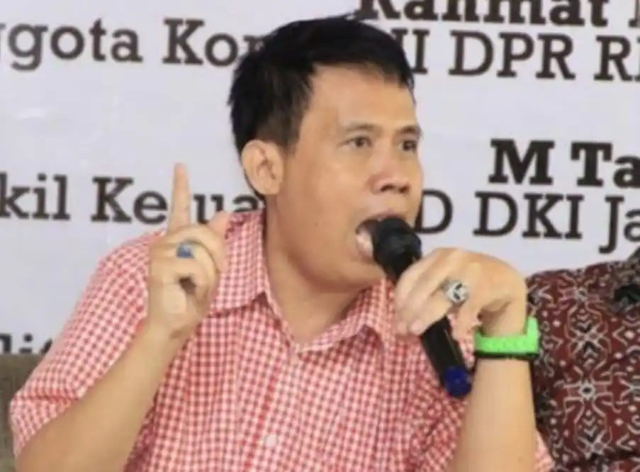 Direktur Center for Budget Analysis (CBA), Uchok Sky Khadafi (Foto: Istimewa)