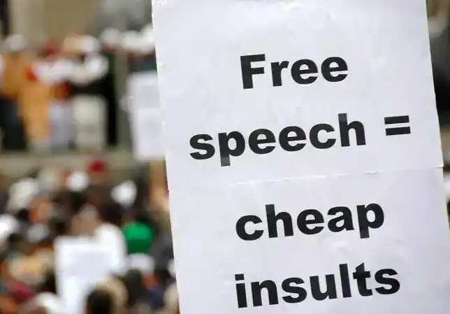 Ilustrasi poster bertuliskan kebebasan berbicara (Foto: Dok MI/Getty Images)