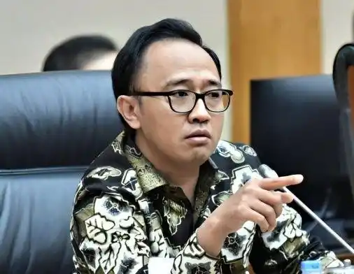 Wakil Ketua Komisi XII DPR Bambang Haryadi (Foto: Ist)
