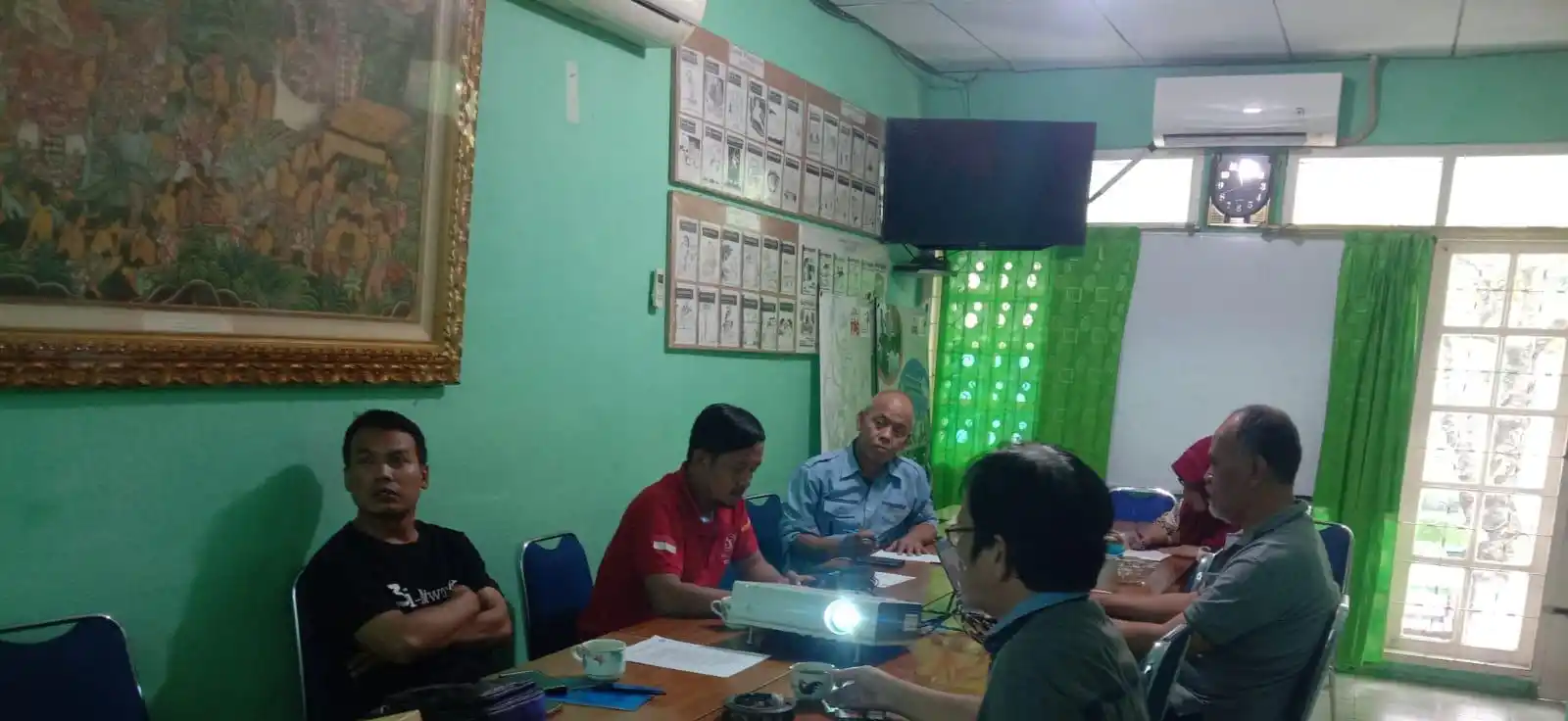 Pengurus Yayasan Forum Adil Sejahtera 90 (YFAS) dan  Dewan Pimpinan Pusat (DPP) Federasi Gabungan Serikat Buruh Mandiri (FGSBM)  (Foto: Dok MI)